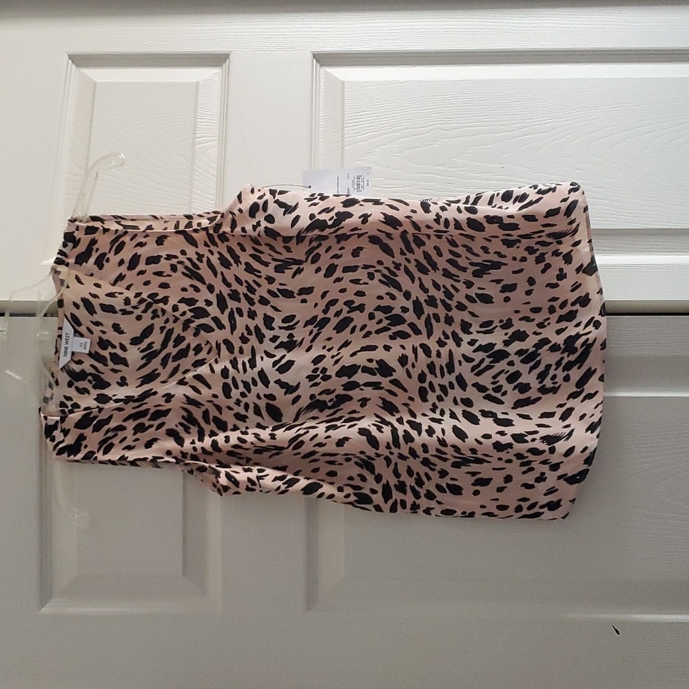 Nine West v-neck top